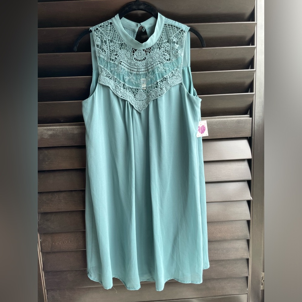 Sheer Lace AUW Dress NWT size M Blue Green Sleeveless